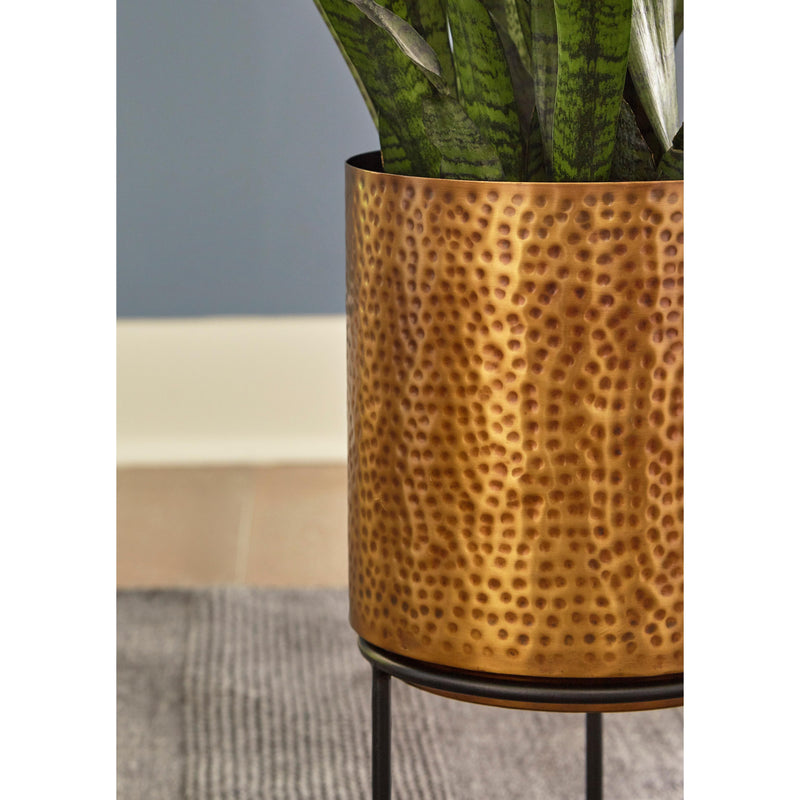 Signature Design by Ashley Home Decor Planters A2000407 IMAGE 2