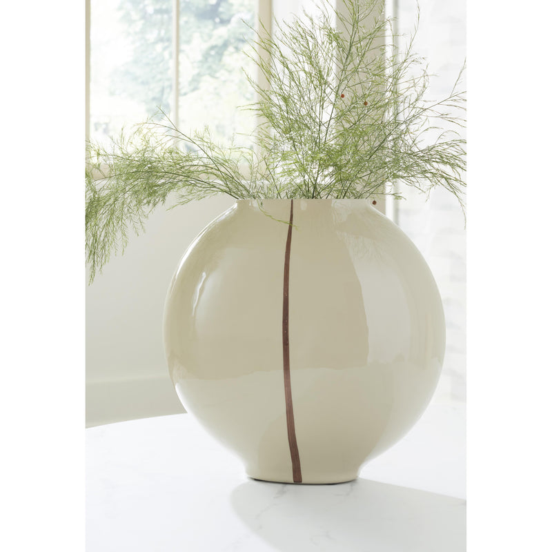 Signature Design by Ashley Home Decor Vases & Bowls A2000702 IMAGE 3